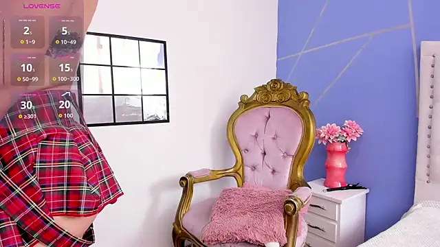 Snapshot of DannaMishellx_ chatting on 31, 10, 2025 DannaMishellx online show from 31, 10, 2025