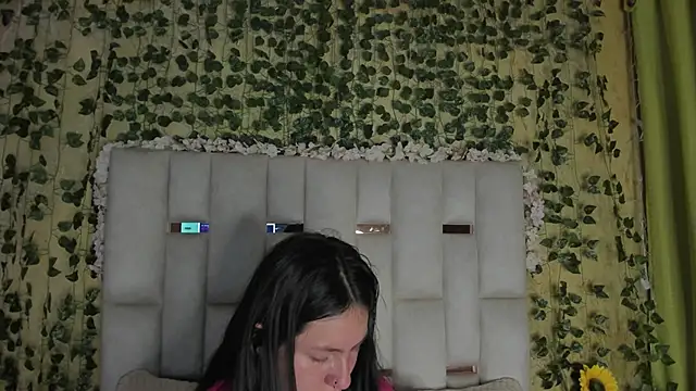 jenifer  power10 online show from 14, 3, 2025