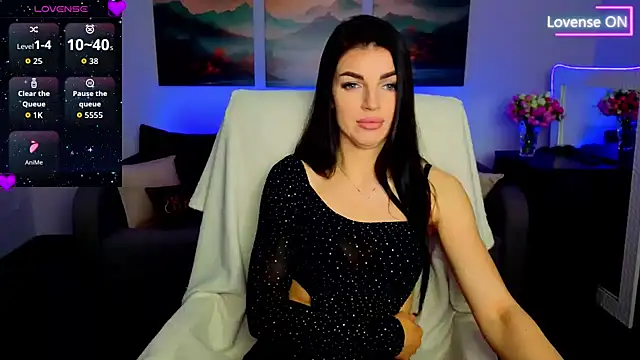 Angelina Clarks online show from 4, 6, 2026