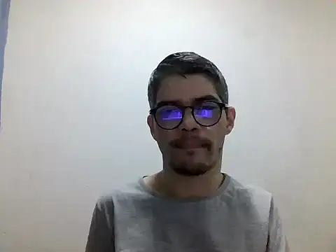 Snapshot of DiGabriel chatting on 18, 5, 2026 DiGabriel online show from 18, 5, 2026