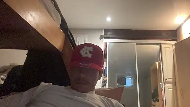 Snapshot of johnycash21 chatting on 16, 4, 2026 johnycash21 online show from 16, 4, 2026
