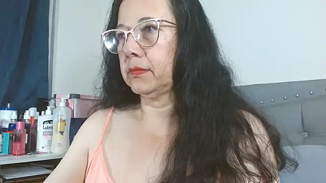 Snapshot of maturepriscila chatting on 6, 1, 2026 maturepriscila online show from 6, 1, 2026