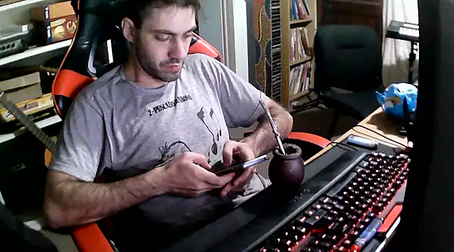 johnwood88 online show from 27, 2, 2025