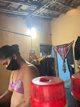 Black Glow online show from 16, 1, 2025