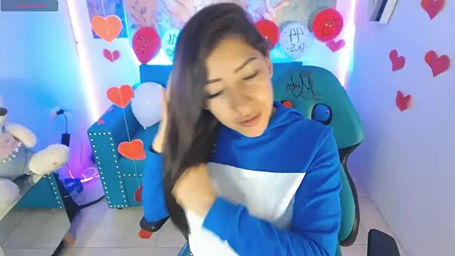 Sofi hot 4m online show from 17, 2, 2025