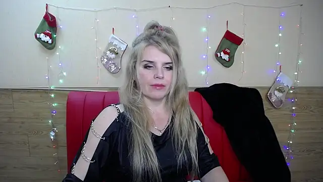 Julya Barbi online show from 4, 1, 2025