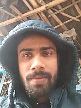 Skinny Bigass 23 online show from 25, 1, 2025