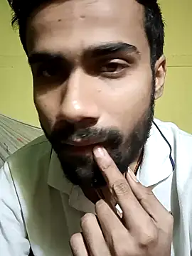 Skinny Bigass 23 online show from 27, 1, 2025