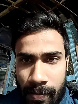 Skinny Bigass 23 online show from 3, 2, 2025