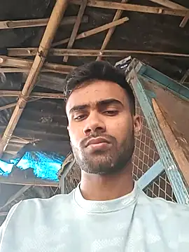 Skinny Bigass 23 online show from 20, 2, 2025