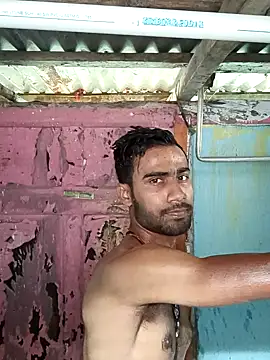 Skinny Bigass 23 online show from 10, 3, 2025