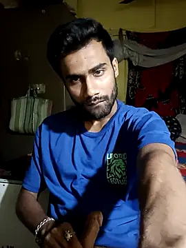 Skinny Bigass 23 online show from 21, 3, 2025