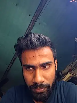 Skinny Bigass 23 online show from 11, 11, 2025