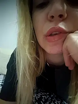 Snapshot of SUSELLAM1 chatting on 24, 1, 2025 SUSELLAM1 online show from 24, 1, 2025