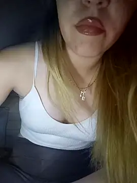 Snapshot of SUSELLAM1 chatting on 12, 2, 2026 SUSELLAM1 online show from 12, 2, 2026