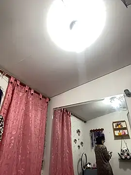 Snapshot of Goddess-Love- chatting on 7, 2, 2026 Goddess-Love- online show from 7, 2, 2026