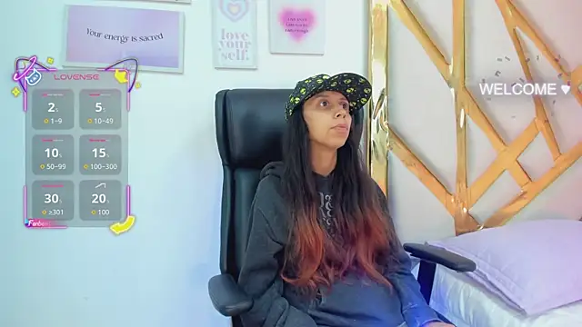 Snapshot of Goddess__Lilith chatting on 21, 11, 2025 Goddess Lilith online show from 21, 11, 2025