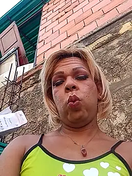 blondebitchlitle online show from 28, 9, 2025