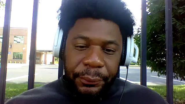 dvaughn3117 online show from 12, 7, 2026