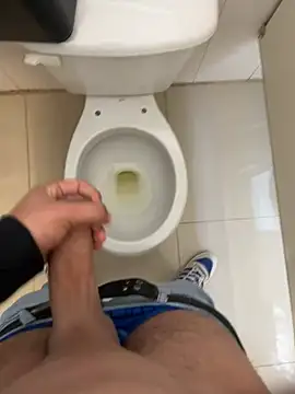 mylovetr1 online show from 4, 2, 2025