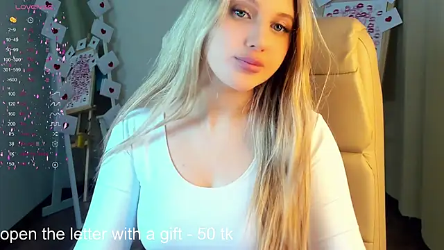 Evacadooo online show from 18, 2, 2025