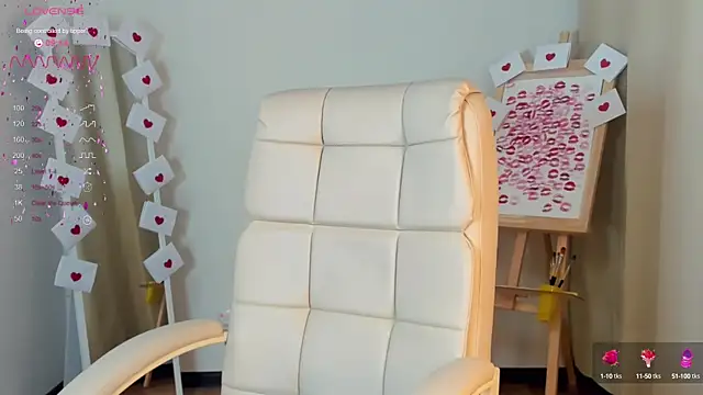 Evacadooo online show from 23, 2, 2025