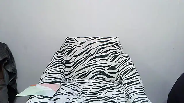 Snapshot of kisandgioni chatting on 7, 3, 2025 kisandgioni online show from 7, 3, 2025