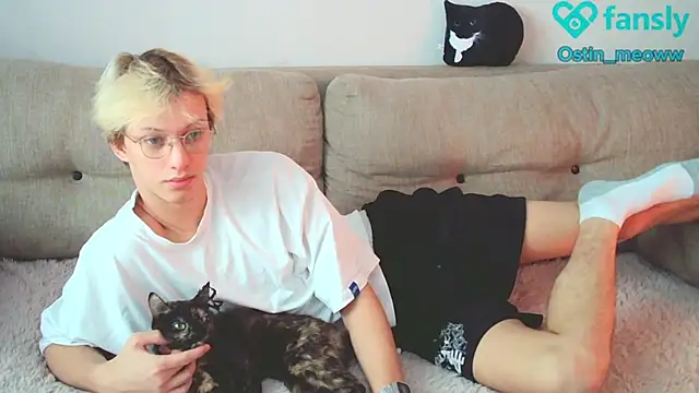 Snapshot of Ostin_meow chatting on 20, 1, 2025 Ostin meow online show from 20, 1, 2025