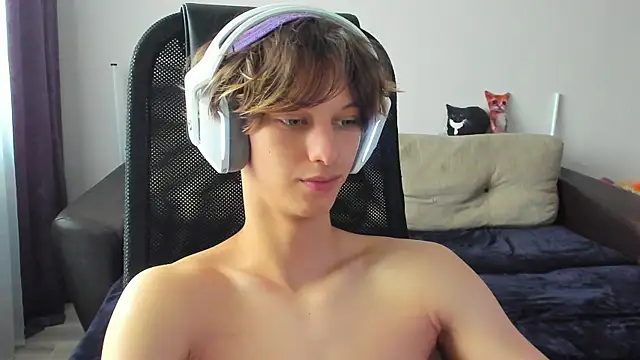 Snapshot of Ostin_meow chatting on 28, 9, 2025 Ostin meow online show from 28, 9, 2025