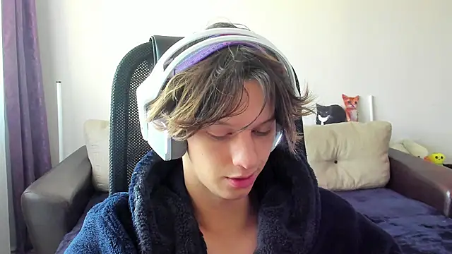 Snapshot of Ostin_meow chatting on 31, 10, 2025 Ostin meow online show from 31, 10, 2025