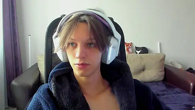 Snapshot of Ostin_meow chatting on 5, 11, 2025 Ostin meow online show from 5, 11, 2025