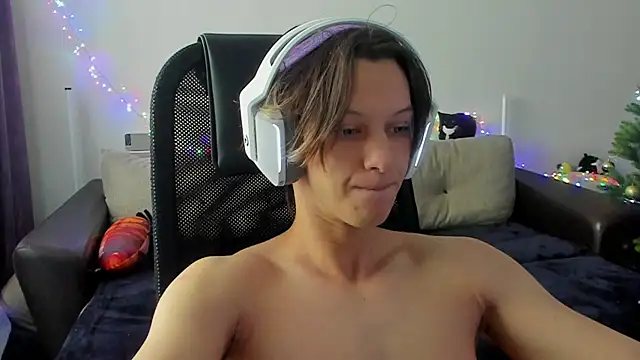 Snapshot of Ostin_meow chatting on 1, 12, 2025 Ostin meow online show from 1, 12, 2025