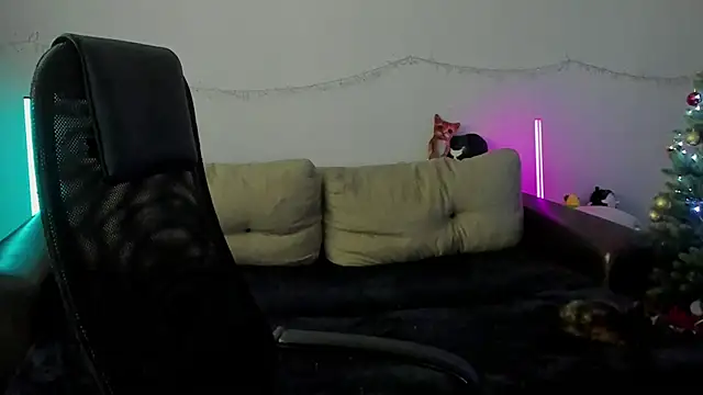 Snapshot of Ostin_meow chatting on 22, 12, 2025 Ostin meow online show from 22, 12, 2025