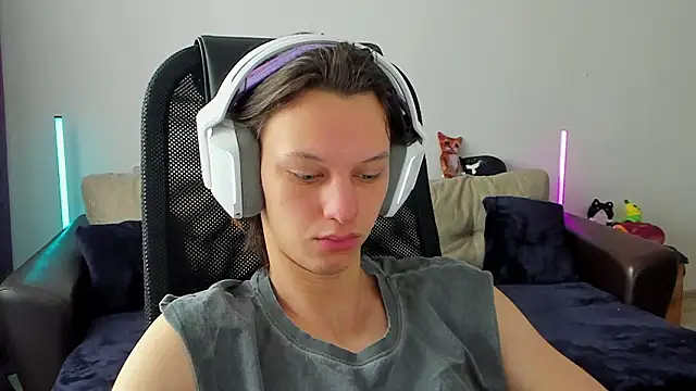 Snapshot of Ostin_meow chatting on 25, 2, 2026 Ostin meow online show from 25, 2, 2026