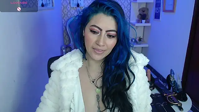 scarleth blue online show from 23, 1, 2025