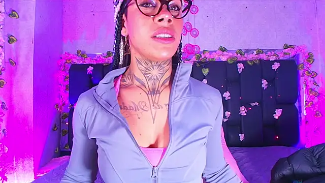 canela oss online show from 12, 9, 2025