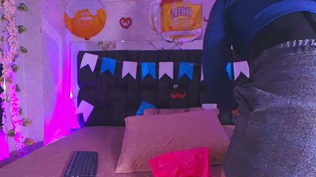 canela oss online show from 24, 9, 2025