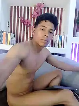 Snapshot of wagz chatting on 8, 7, 2026 wagz online show from 8, 7, 2026