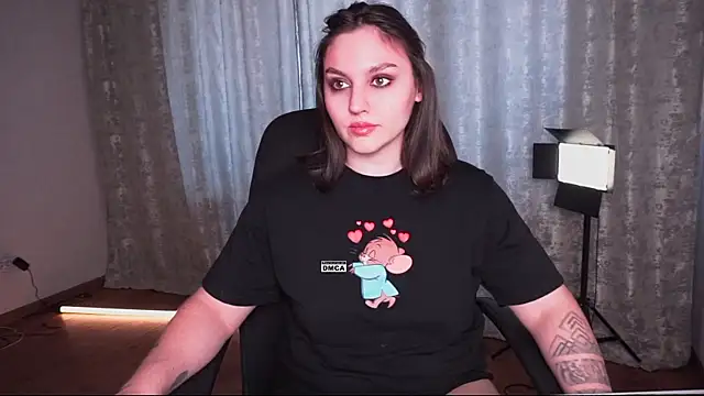 Hoot owl cb online show from 14, 4, 2026