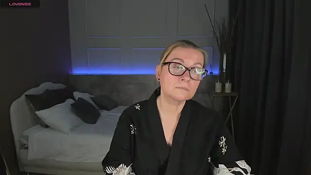 AlexandraKind online show from 23, 1, 2025