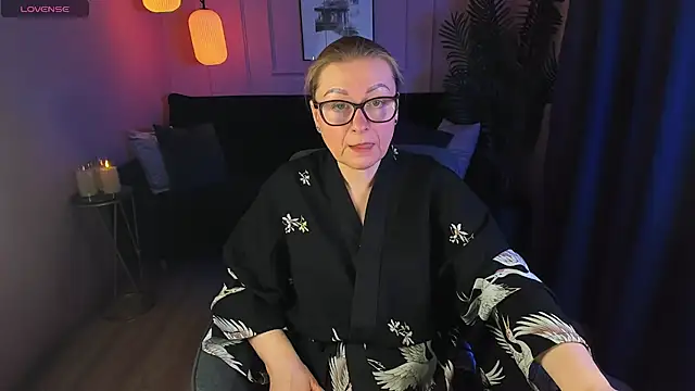 AlexandraKind online show from 15, 2, 2025