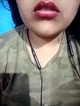 Love-Veronica online show from 24, 3, 2026