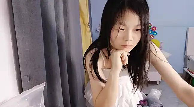 Snapshot of Lena-yyds chatting on 6, 3, 2025 Lena-yyds online show from 6, 3, 2025