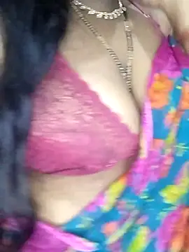 Sexy Radhikaa online show from 7, 1, 2026