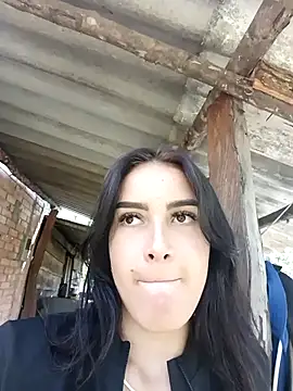 laura arias018 online show from 11, 2, 2026