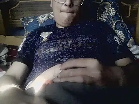 Snapshot of fandelosculos123 chatting on 13, 3, 2026 fandelosculos123 online show from 13, 3, 2026