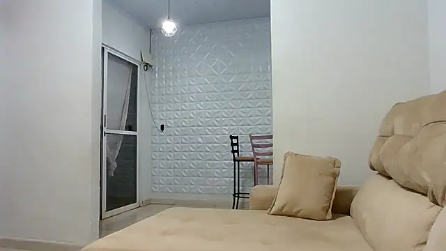 laryvaladares online show from 28, 10, 2025