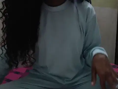 Snapshot of Nolimtslove chatting on 16, 12, 2024 Nolimtslove online show from 16, 12, 2024