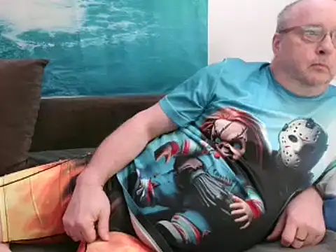 Snapshot of Manfred1012 chatting on 26, 1, 2025 Manfred1012 online show from 26, 1, 2025