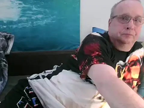 Snapshot of Manfred1012 chatting on 3, 2, 2025 Manfred1012 online show from 3, 2, 2025